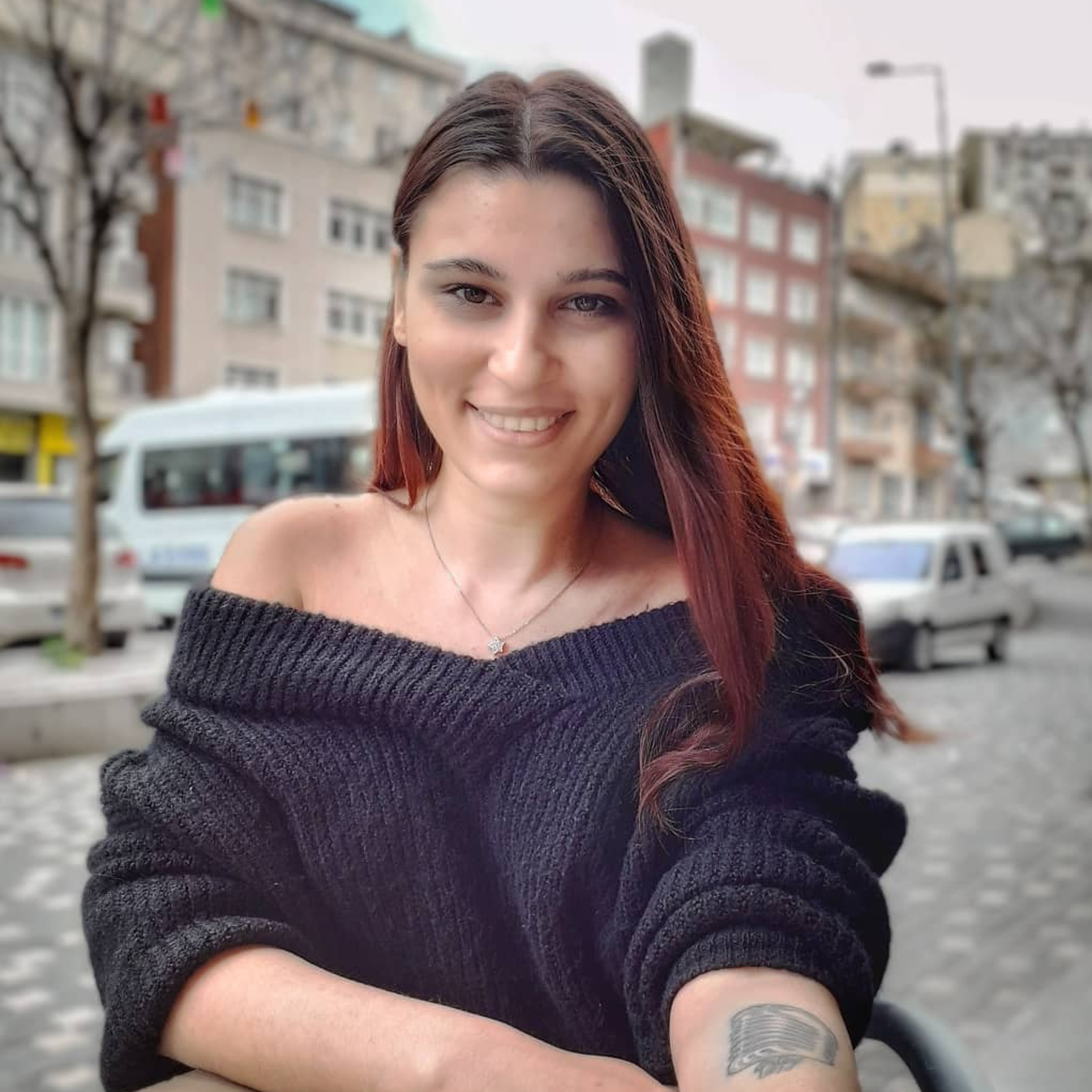 Özge Karayılan