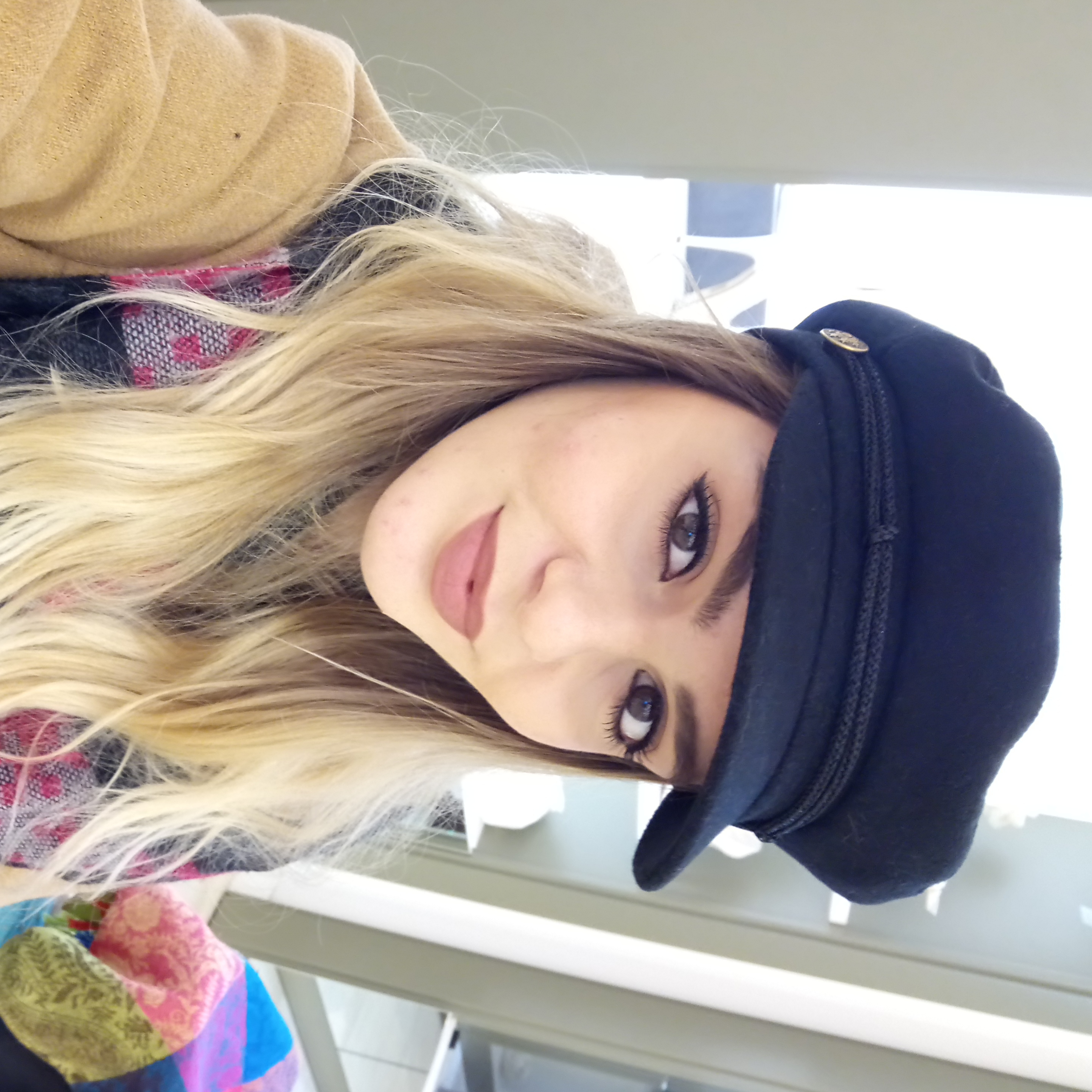 Ebru Uludağ 