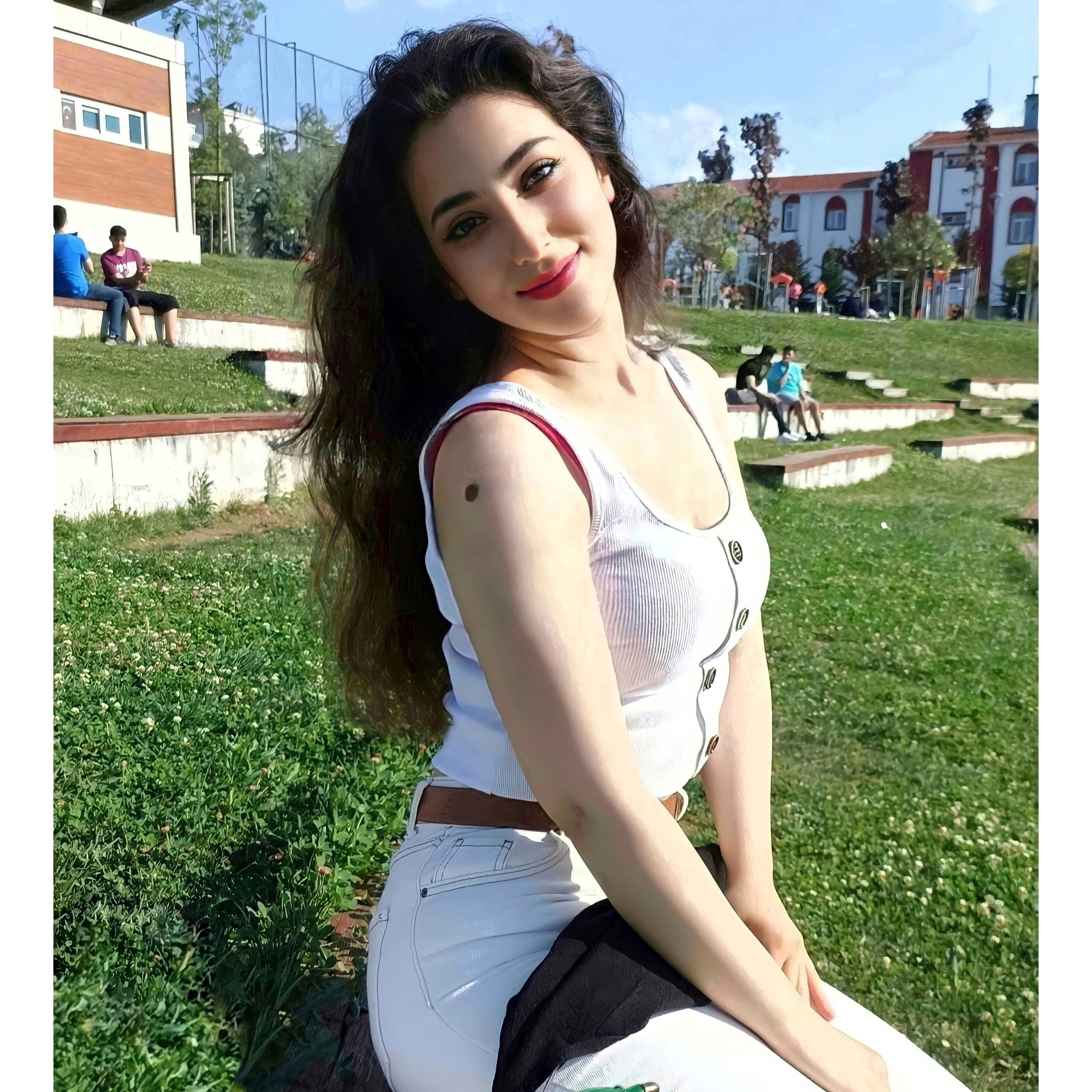 baharcanbaz