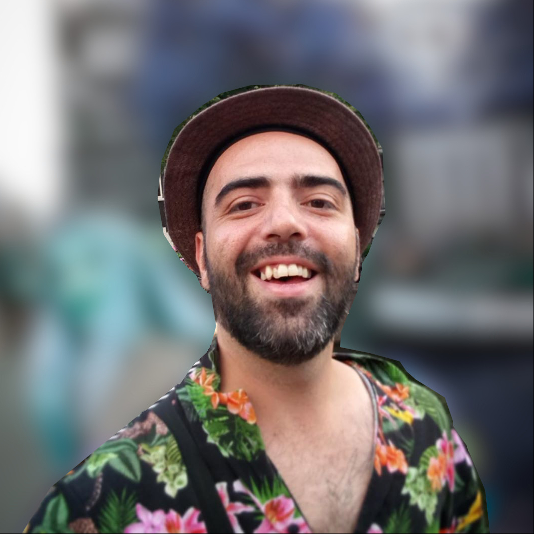 naimomaksocial